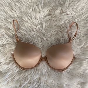Victoria’s Secret nude push up bra w/ gems 32ddd